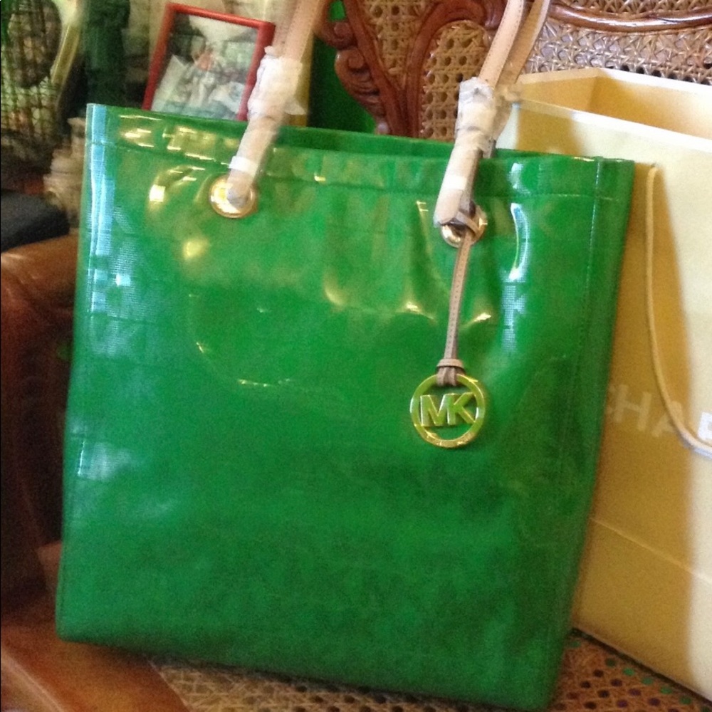 michael kors tote bag